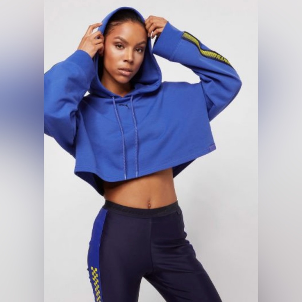 EXCLUSIVE Puma x Fenty Cropped Hoodie🥶